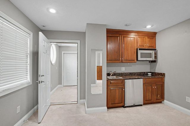 330 N Sunnyside Avenue, South Bend, IN 46617