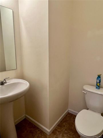 8 Seeley Bull Street 120, Monroe, NY 10950