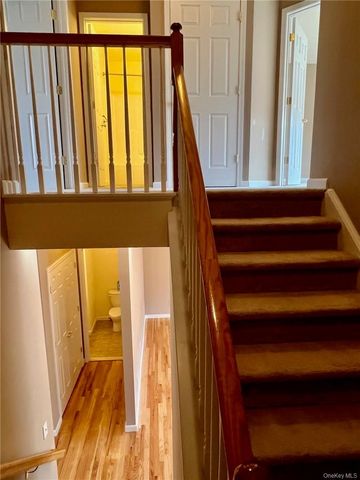 8 Seeley Bull Street 120, Monroe, NY 10950