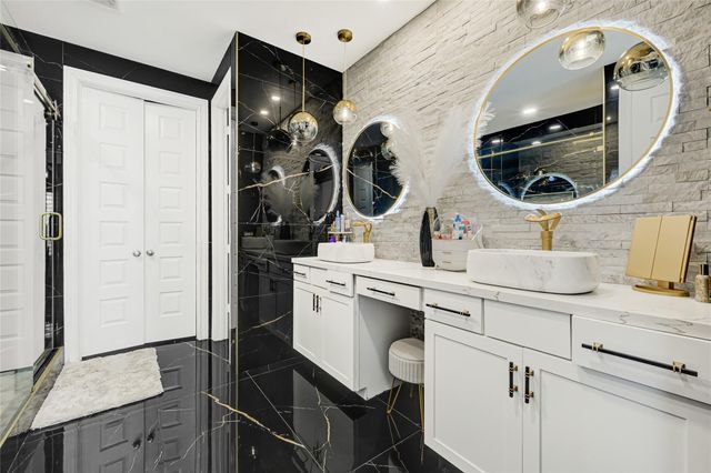 6607 Providence River Lane, Katy, TX 77493