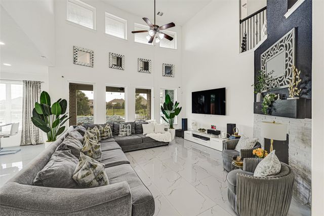 6607 Providence River Lane, Katy, TX 77493