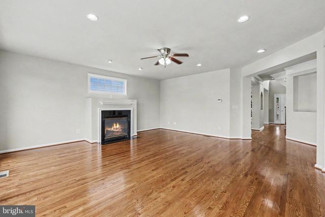 42047 PEPPERBUSH PL, Aldie, VA 20105