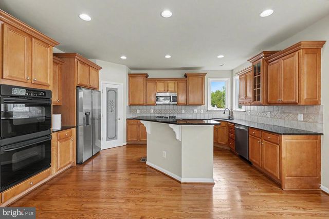 42047 PEPPERBUSH PL, Aldie, VA 20105