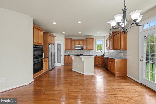 42047 PEPPERBUSH PL, Aldie, VA 20105