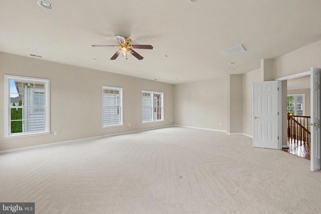 42047 PEPPERBUSH PL, Aldie, VA 20105