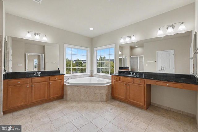42047 PEPPERBUSH PL, Aldie, VA 20105