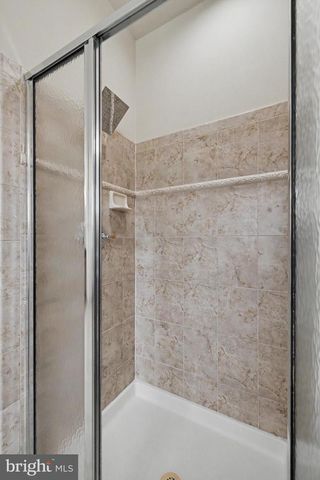 42047 PEPPERBUSH PL, Aldie, VA 20105