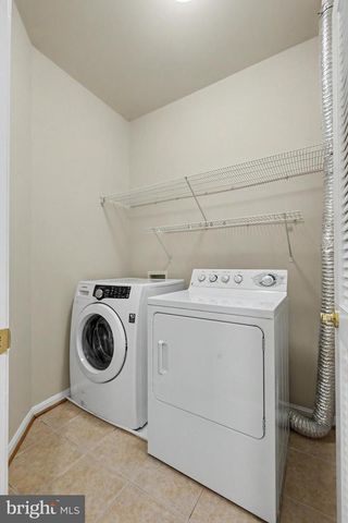 42047 PEPPERBUSH PL, Aldie, VA 20105