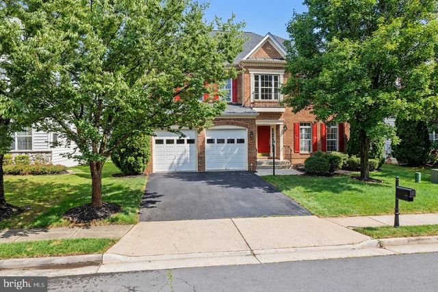 42047 PEPPERBUSH PL, Aldie, VA 20105