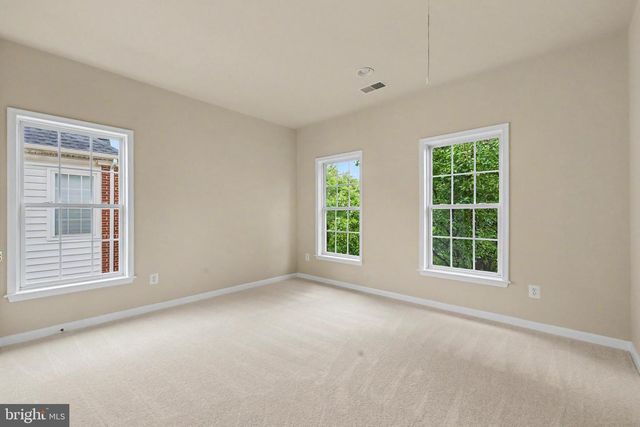 42047 PEPPERBUSH PL, Aldie, VA 20105
