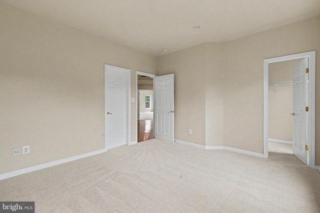 42047 PEPPERBUSH PL, Aldie, VA 20105