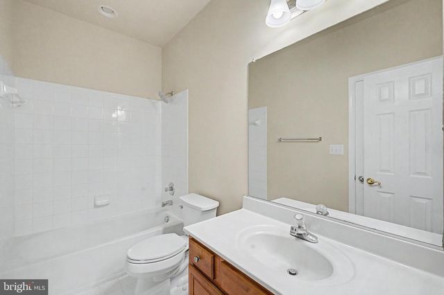 42047 PEPPERBUSH PL, Aldie, VA 20105