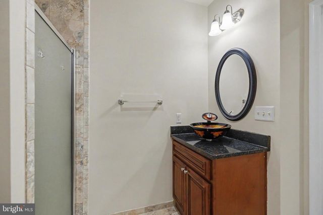 42047 PEPPERBUSH PL, Aldie, VA 20105
