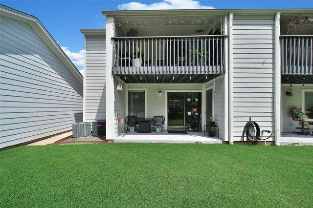 13151 Walden Road 119, Montgomery, TX 77356