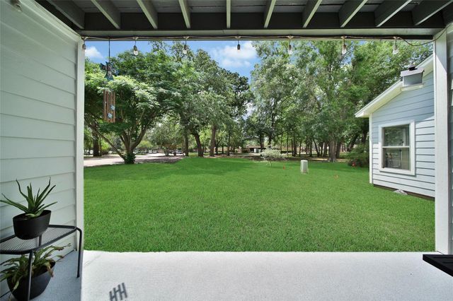 13151 Walden Road 119, Montgomery, TX 77356