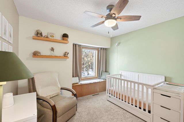 14825 39th Avenue N, Plymouth, MN 55446