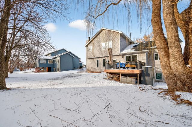 14825 39th Avenue N, Plymouth, MN 55446