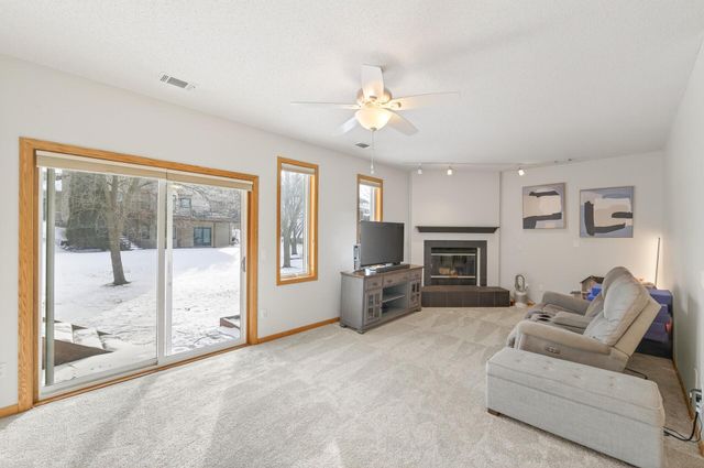 14825 39th Avenue N, Plymouth, MN 55446