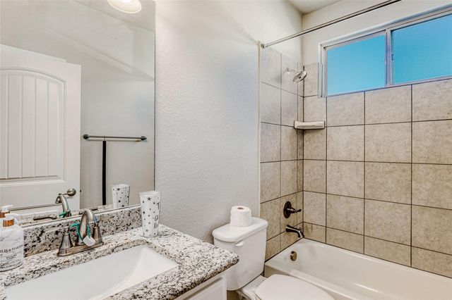 461 Chaste Tree DR, San Marcos, TX 78666