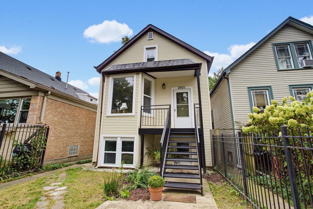 2931 W Belden Avenue, Chicago, IL 60647 — exterior