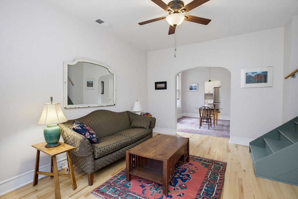 2931 W Belden Avenue, Chicago, IL 60647 — photo 2