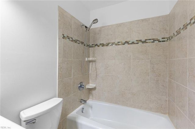 1201 Alder CT, Chesapeake, VA 23320