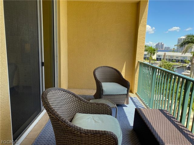 3414 Hancock Bridge PKWY 407, North Fort Myers, FL 33903