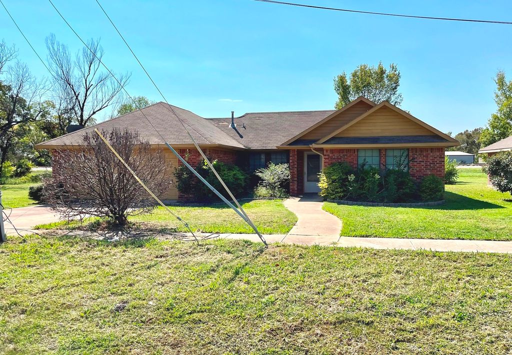 505 E Broad Street, Forney, TX 75126