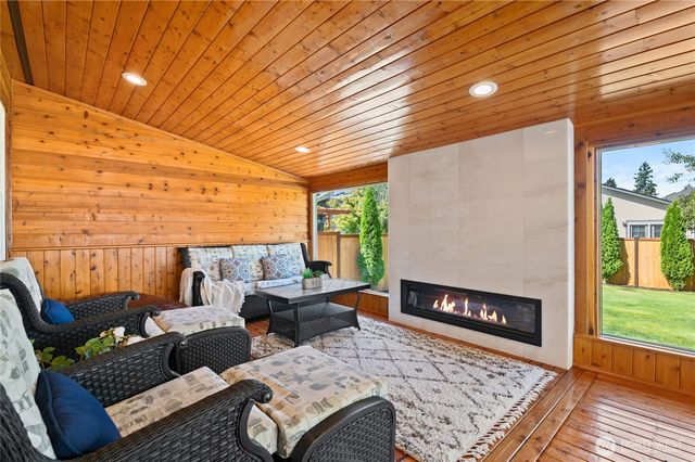 2615 170th Street Ct E, Tacoma, WA 98445