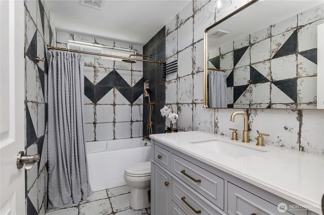 2615 170th Street Ct E, Tacoma, WA 98445