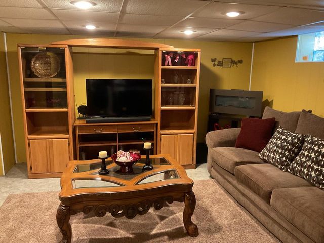 10409 W Villa AVENUE, Milwaukee, WI 53224
