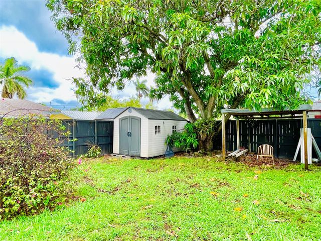 1478 NE 56th St, Fort Lauderdale, FL 33334