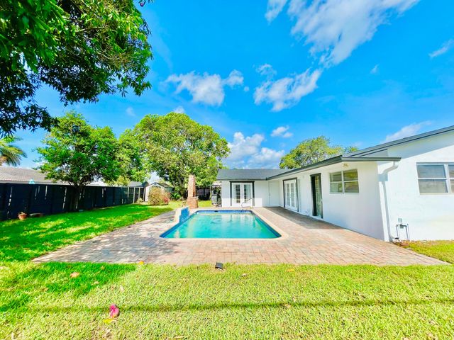 1478 NE 56th Street, Fort Lauderdale, FL 33334