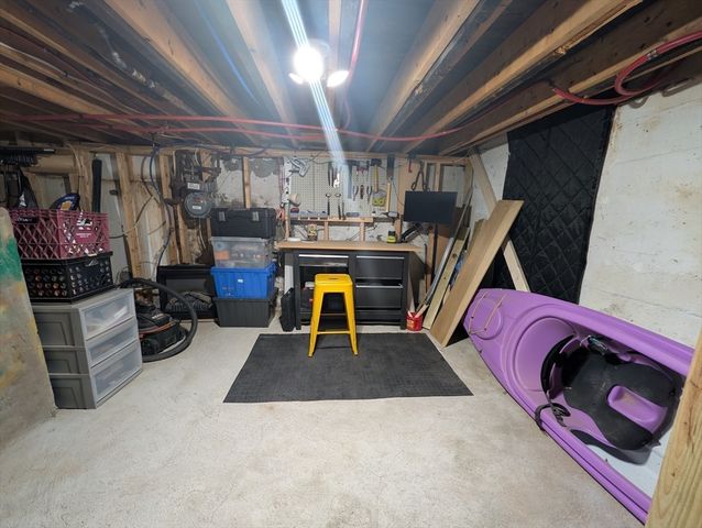 35 Francis St, Everett, MA 02149