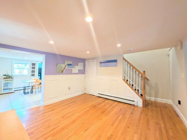 35 Francis St, Everett, MA 02149
