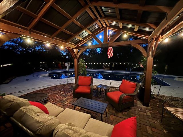 2204 Ashland Avenue, St Joseph, MO 64506