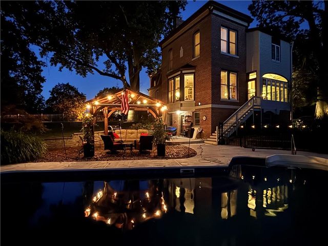 2204 Ashland Avenue, St Joseph, MO 64506