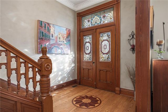 2204 Ashland Avenue, St Joseph, MO 64506