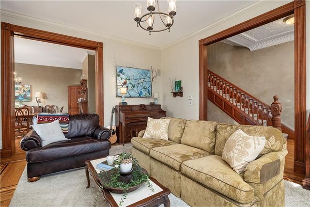 2204 Ashland Avenue, St Joseph, MO 64506