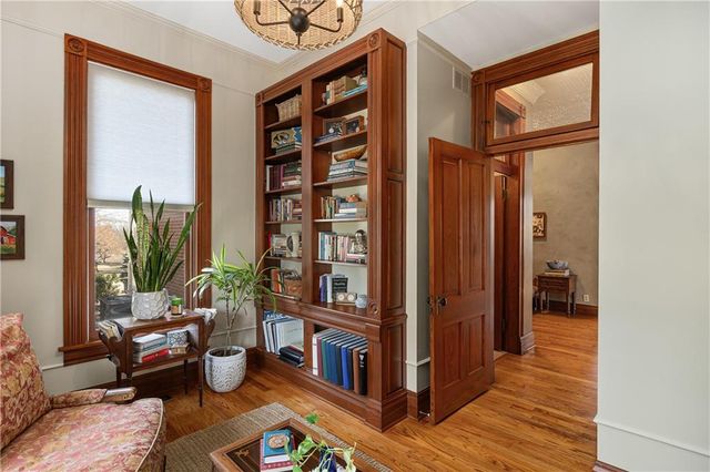 2204 Ashland Avenue, St Joseph, MO 64506