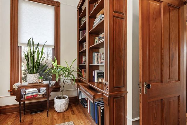 2204 Ashland Avenue, St Joseph, MO 64506