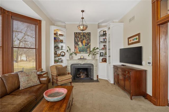 2204 Ashland Avenue, St Joseph, MO 64506