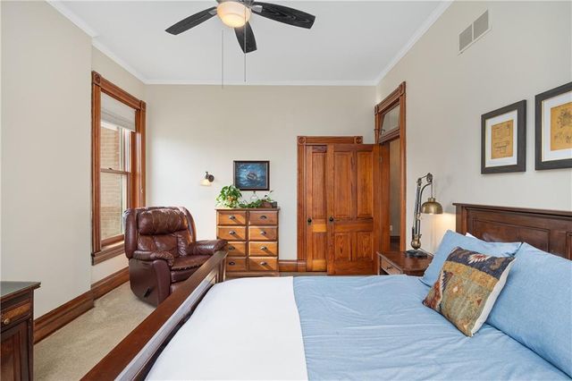 2204 Ashland Avenue, St Joseph, MO 64506