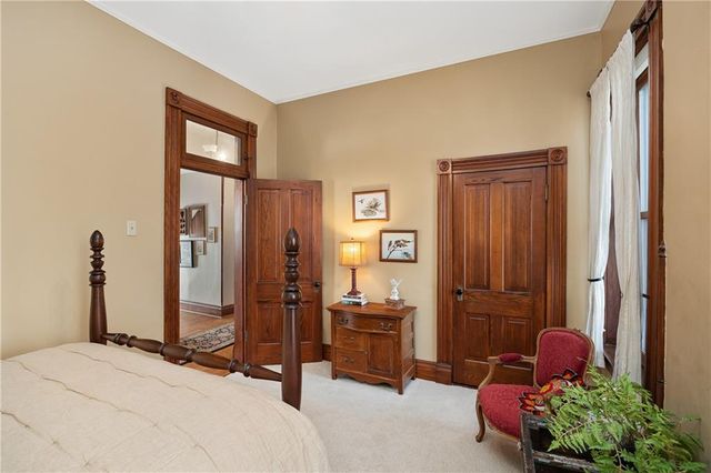 2204 Ashland Avenue, St Joseph, MO 64506