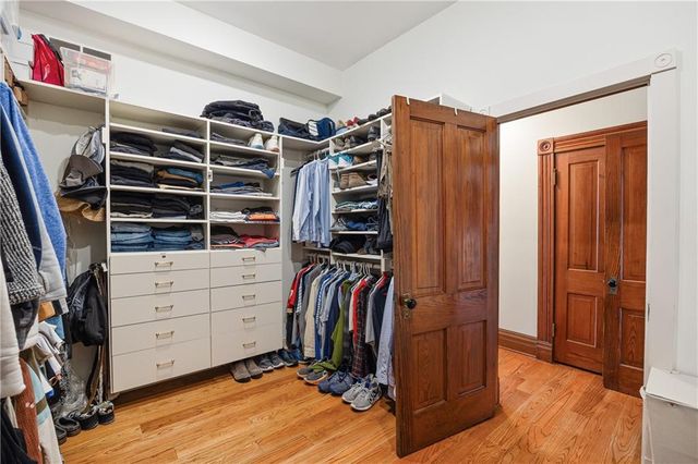 2204 Ashland Avenue, St Joseph, MO 64506