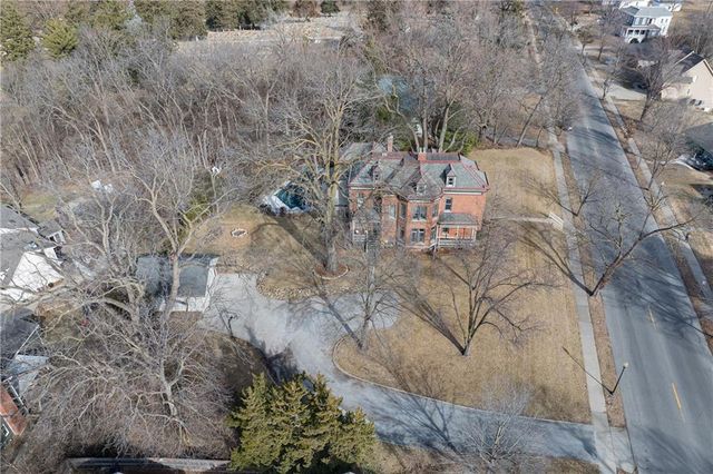 2204 Ashland Avenue, St Joseph, MO 64506