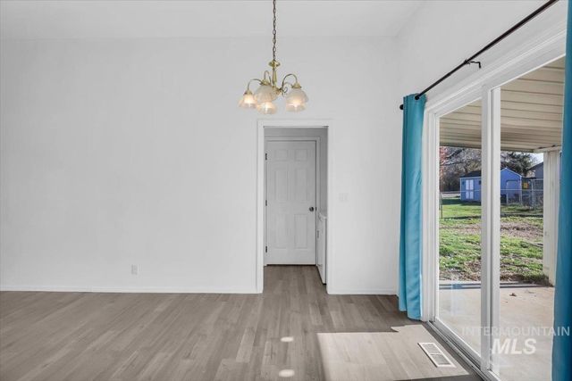 1331 W Curtner St, Kuna, ID 83634