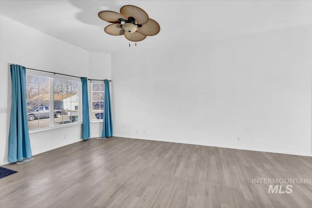 1331 W Curtner St, Kuna, ID 83634