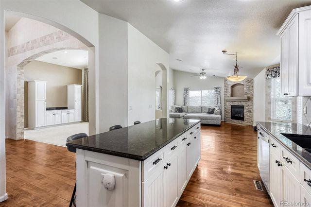 6686 Solana Drive, Castle Pines, CO 80108