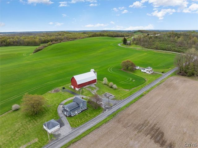 7542 Beach Road, Montezuma, NY 13021